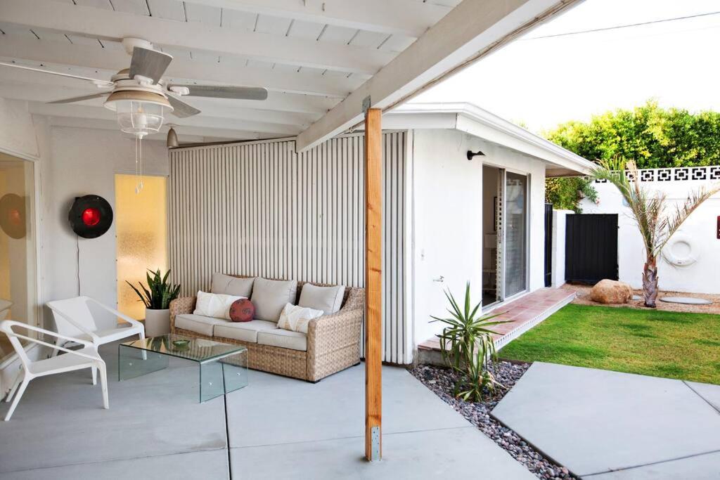 Mid-Century Modern Gem W/ Big Yard Beautiful Views Palm Springs Exterior foto